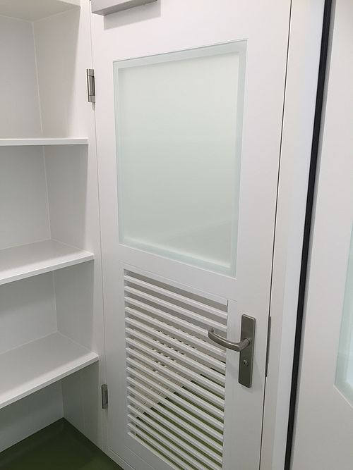 Cleanroom swing doors EI00 » Cleanroom doors » Products » ECOS GmbH